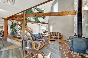 Unique Geodesic Dome House 5 mi to Dntwn Fred!