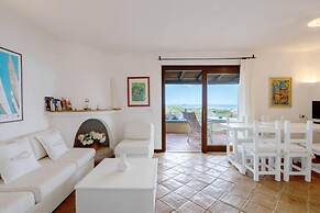 Porto Rotondo Vista Incantevole sul Mare e Yacht