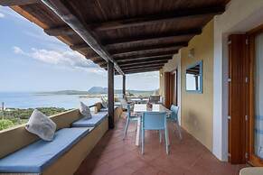 Porto Rotondo Vista Incantevole sul Mare e Yacht