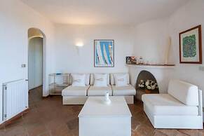 Porto Rotondo Vista Incantevole sul Mare e Yacht