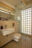 Luxury Villa Mirror - 200meters From The Beach!