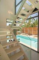 Luxury Villa Mirror - 200meters From The Beach!