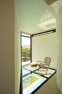 Luxury Villa Mirror - 200meters From The Beach!