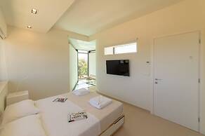 Luxury Villa Mirror - 200meters From The Beach!