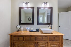 Downtown Bliss - Hot Tub