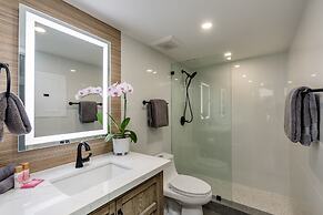 Stunning Modern Beachfront Resort Vistas