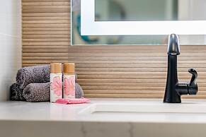 Stunning Modern Beachfront Resort Vistas