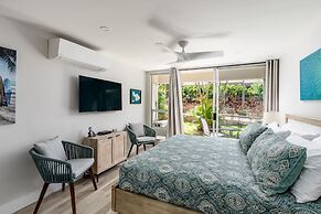 Stunning Modern Beachfront Resort Vistas