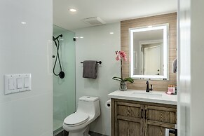 Stunning Modern Beachfront Resort Vistas