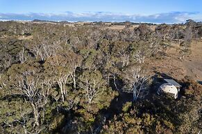 Scribbly Farm Premium Dome Bush retreat Southern highlands