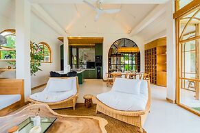 Villa Kanopi