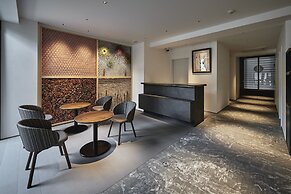 THE HOTELS HAKATA HARUSHIGE HONKAN