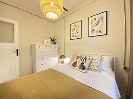 Gem of Galata Discover Renovated Flat