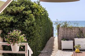 House Villas - Moon on the Sea