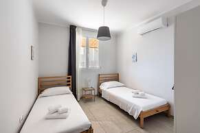 House Villas - Moon on the Sea