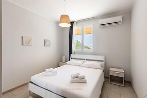 House Villas - Moon on the Sea