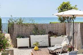 House Villas - Moon on the Sea