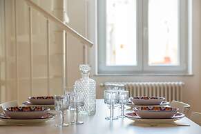 Nova Stylish House in Center