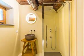 Nova Stylish House in Center