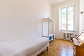 Nova Stylish House in Center