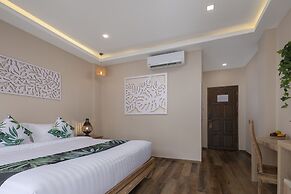 Vannee Golden Sands Beachfront Resort