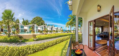 Vannee Golden Sands Beachfront Resort