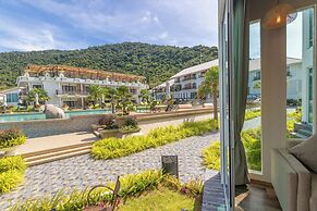 Vannee Golden Sands Beachfront Resort