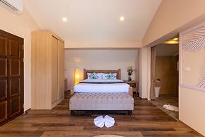 Vannee Golden Sands Beachfront Resort