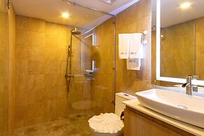 Vannee Golden Sands Beachfront Resort