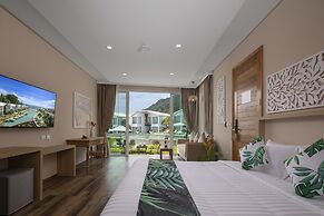 Vannee Golden Sands Beachfront Resort