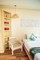 Vannee Golden Sands Beachfront Resort