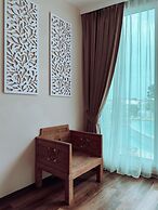 Vannee Golden Sands Beachfront Resort