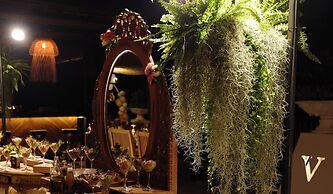 Vannee Golden Sands Beachfront Resort