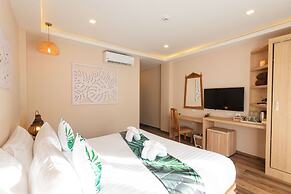 Vannee Golden Sands Beachfront Resort