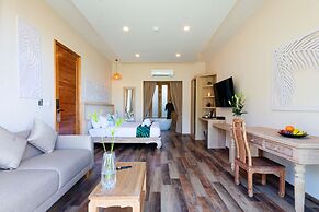 Vannee Golden Sands Beachfront Resort