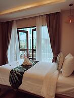 Vannee Golden Sands Beachfront Resort