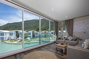 Vannee Golden Sands Beachfront Resort