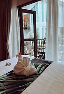 Vannee Golden Sands Beachfront Resort