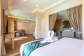 Vannee Golden Sands Beachfront Resort