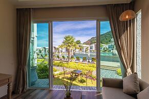 Vannee Golden Sands Beachfront Resort