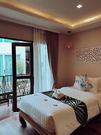 Vannee Golden Sands Beachfront Resort