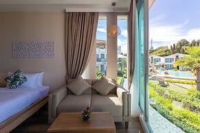 Vannee Golden Sands Beachfront Resort