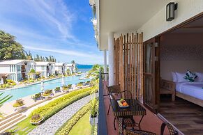 Vannee Golden Sands Beachfront Resort