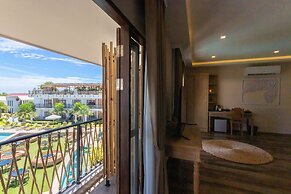 Vannee Golden Sands Beachfront Resort