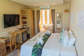 Vannee Golden Sands Beachfront Resort