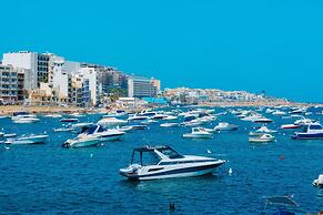 Modern Beautiful Pool And Sea Apt Qawra