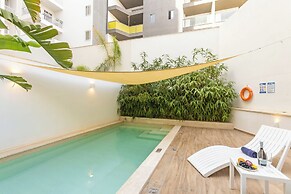 Modern Beautiful Pool And Sea Apt Qawra