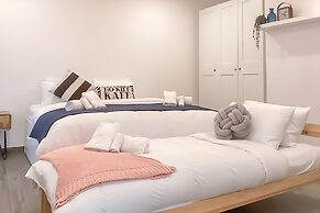 Modern Beautiful Pool And Sea Apt Qawra