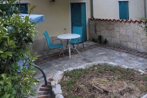 Blue Studio Apartment