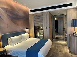 Shenzhen Naive S Hotel (Xili Metro Station Store)